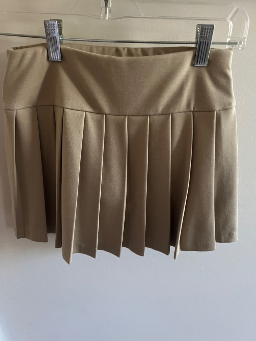 Polo by Ralph Lauren Light Tan Pleated Skirt - Picture 4 of 7
